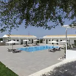 Southeast מלון 3*