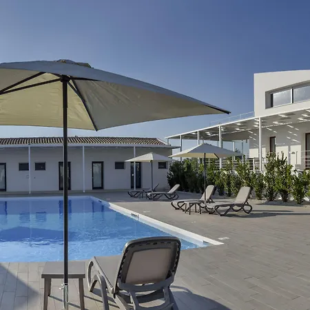 Hotel Southeast 3*