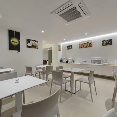 Hotel Southeast 3*