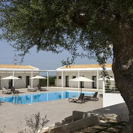 Southeast 3* Chiaramonte Gulfi