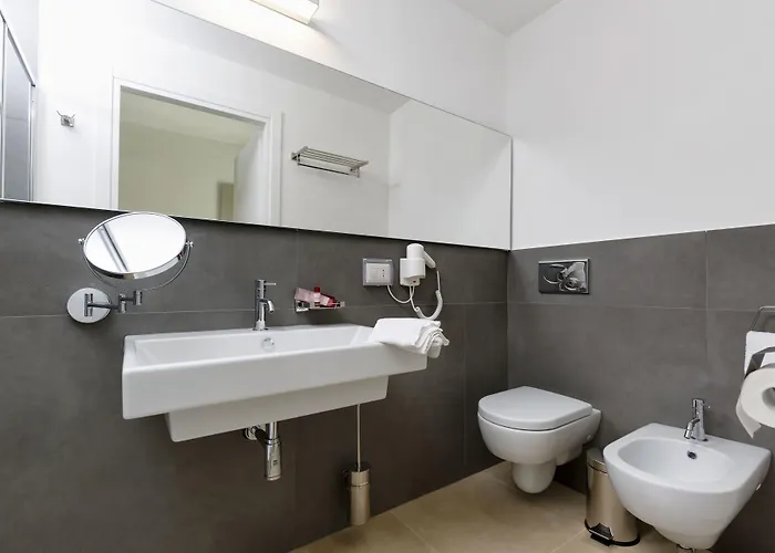Southeast Szálloda 3*