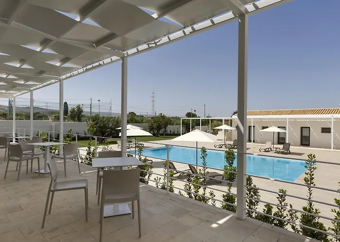 Southeast 3* Chiaramonte Gulfi