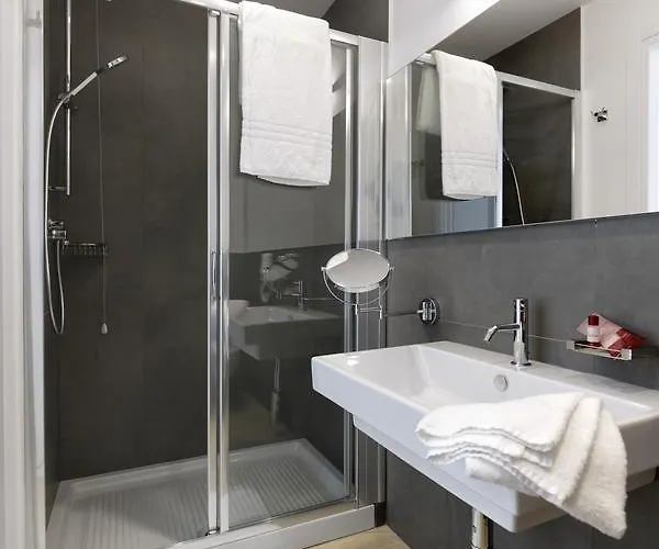 Southeast 3* Chiaramonte Gulfi