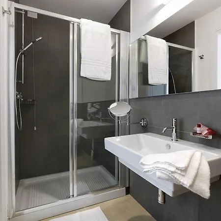 Southeast 3* Chiaramonte Gulfi